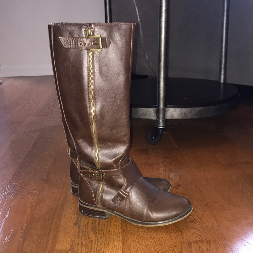 Guess brown leather riding boots